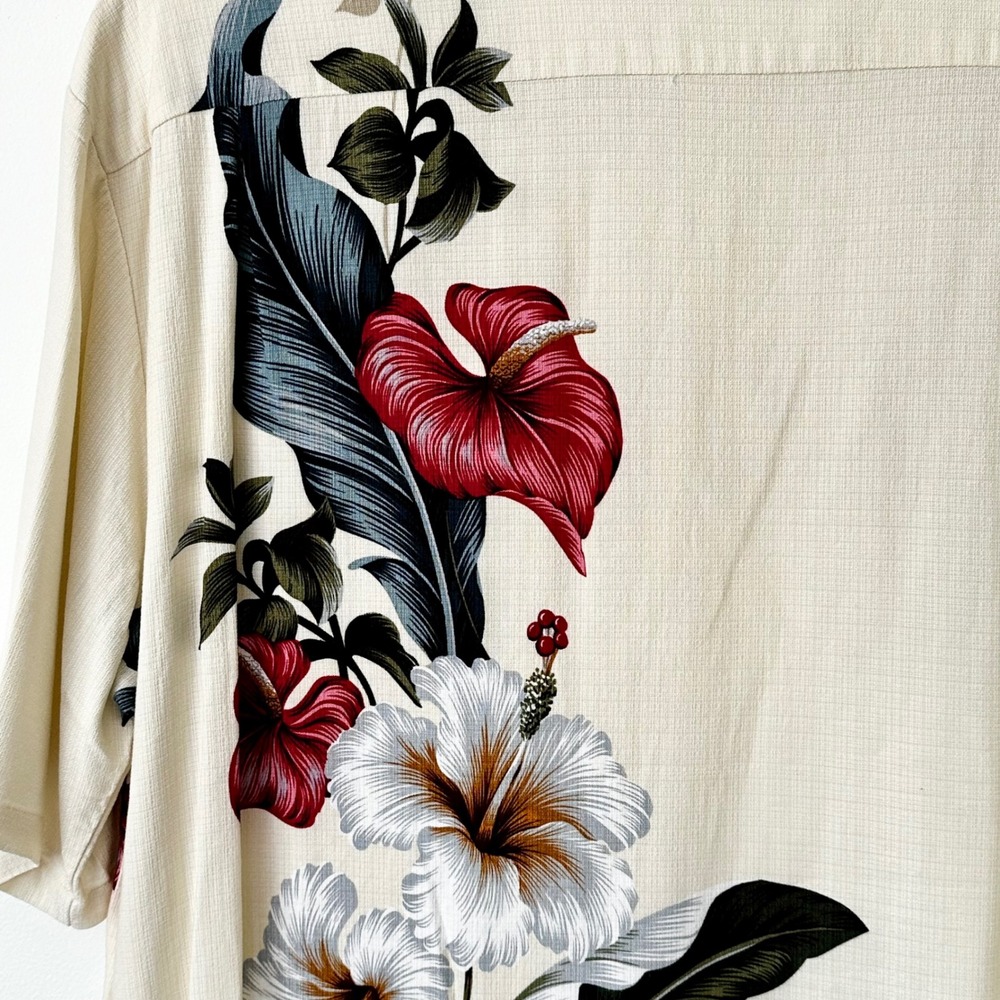 Iolani Mens XL Hawaiian Shirt Cream Floral Hibiscus Graphic Camp Aloha Top - Picture 8 of 11
